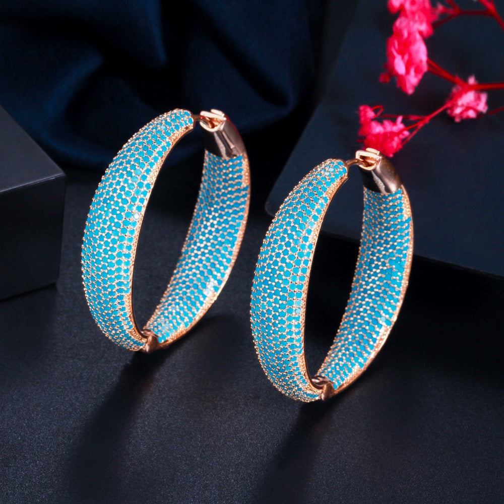 Retro trendy women's earrings and earring gifts